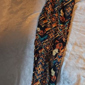 LuLaRose Scar Disney Leggings